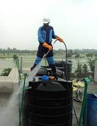 Water Tank Cleaning